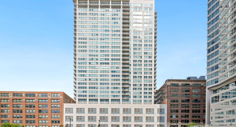 701 S Wells Street #1907