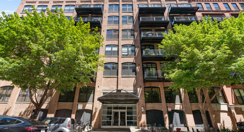 River North Commons