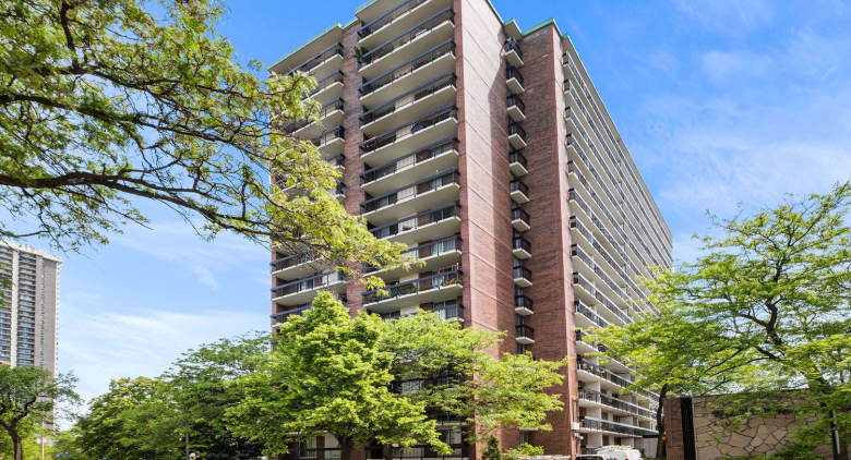 5901 N Sheridan Road #2C