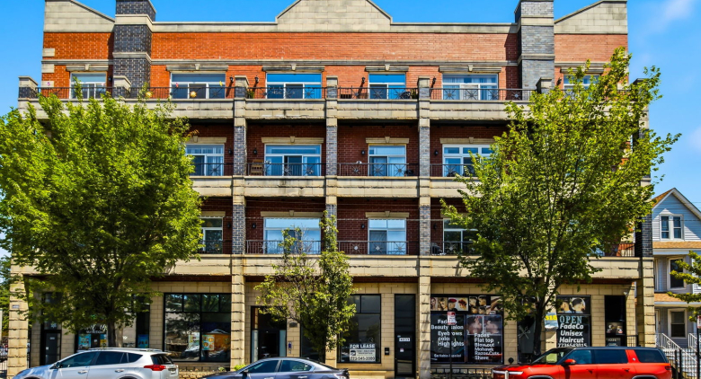 4231 N Kedzie Avenue