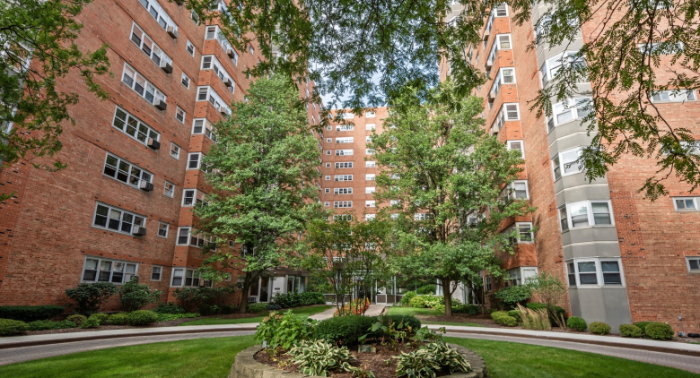 4970 N Marine Drive