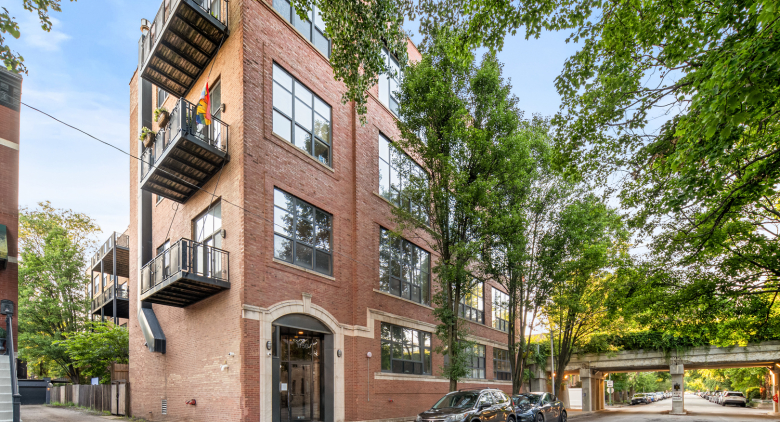 Signature Lofts