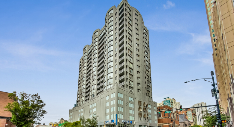 600 N DEARBORN Street #812