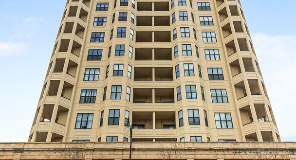 1464 S Michigan Avenue #2304