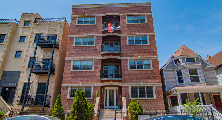 3718 N Wilton Avenue #3