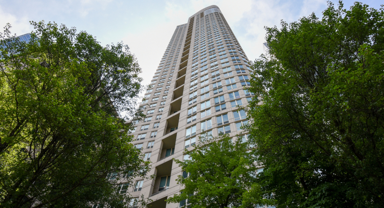 345 N La Salle Drive