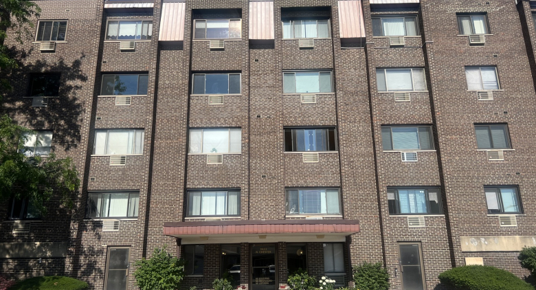 Pueblo Commons