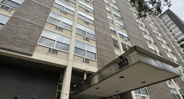 3033 N Sheridan Road #1505