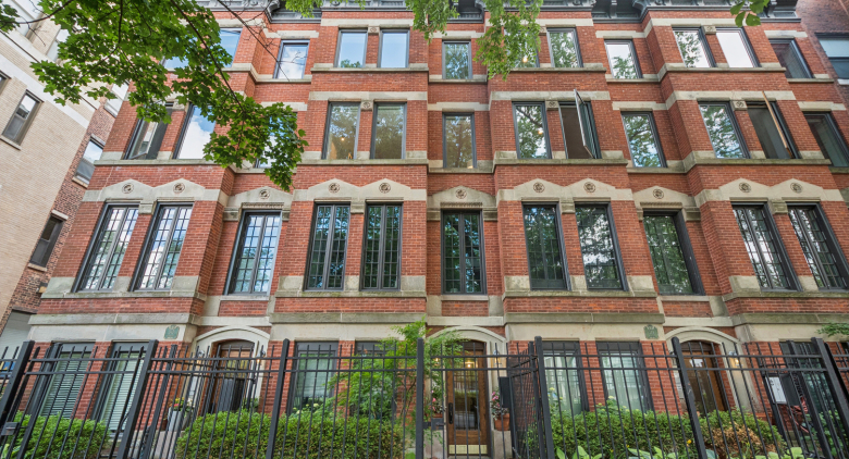 317 W WEBSTER Avenue