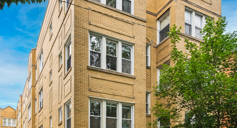 2040 N Spaulding Avenue