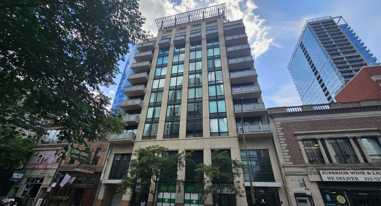744 N Clark Street