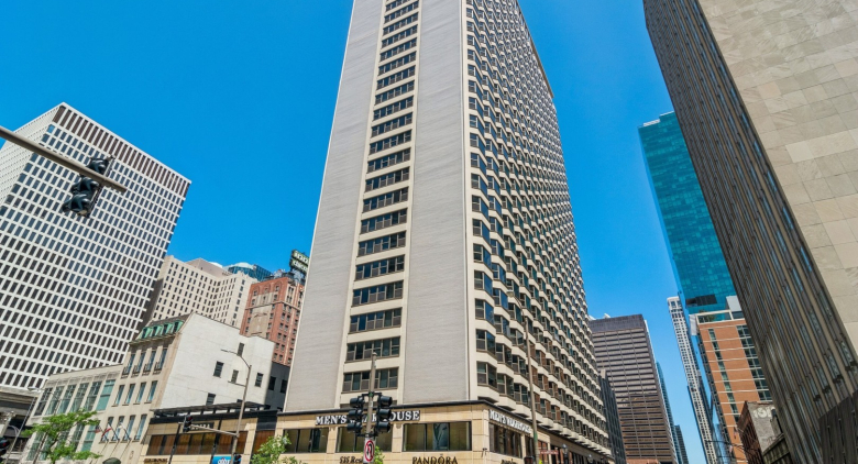 535 N MICHIGAN Avenue #1308