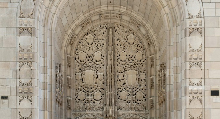 435 N Michigan Avenue #401