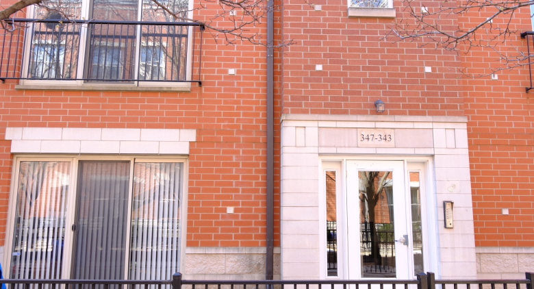 347 E 25th Place