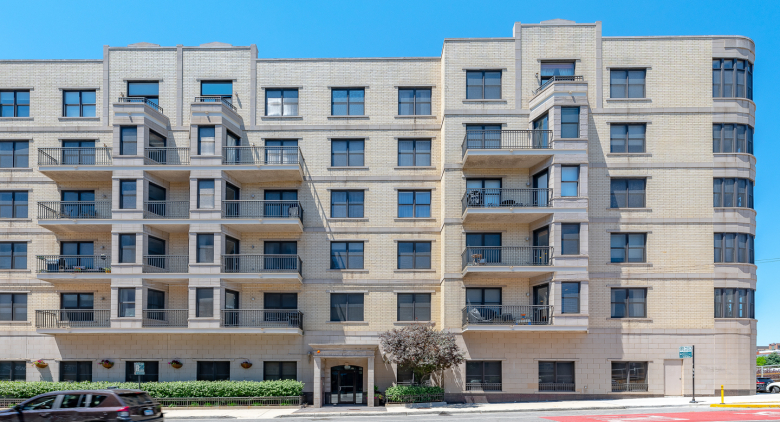 520 N Halsted Street #516