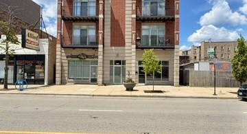 5642 N Broadway Street