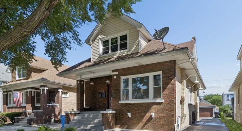 4928 W Eddy Street