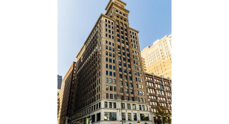 6 N Michigan Avenue #904