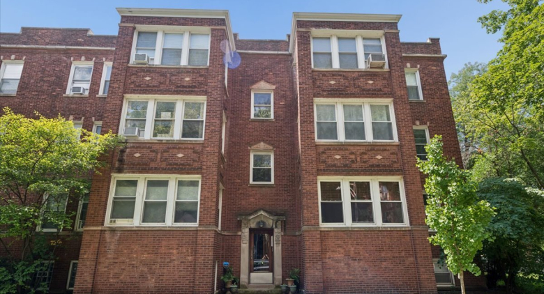 1969 W Winona Street