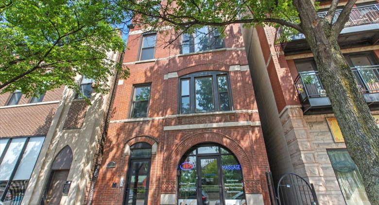 1635 N Ashland Avenue