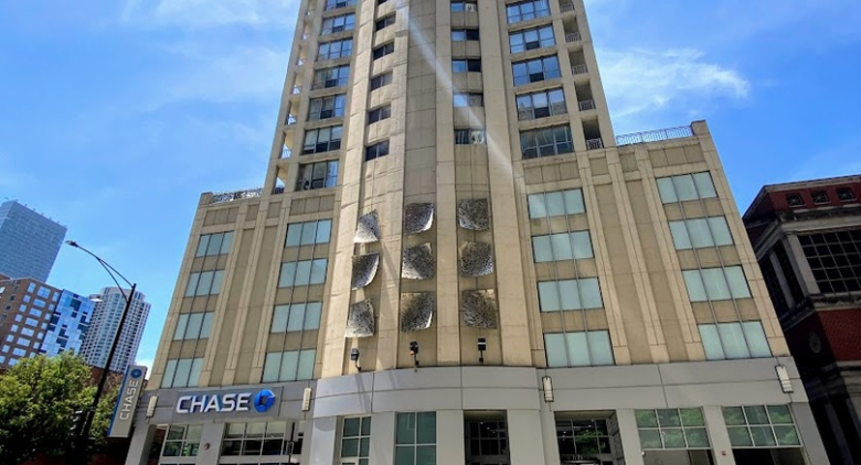 600 N DEARBORN Street #811