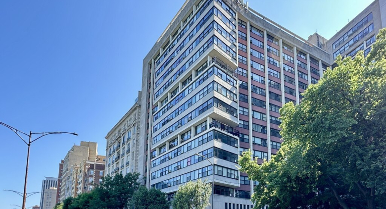 3410 N Lake Shore Drive