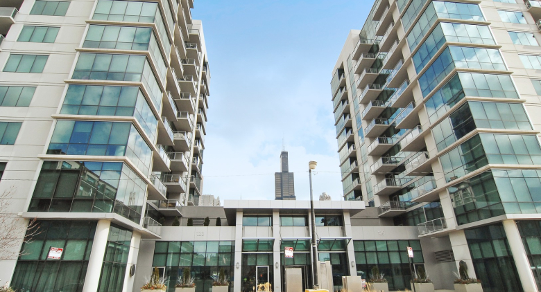 123 S Green Street #809B