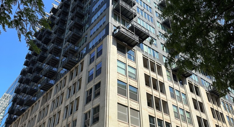 565 W Quincy Street #1715