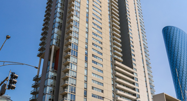 737 W WASHINGTON Boulevard #606