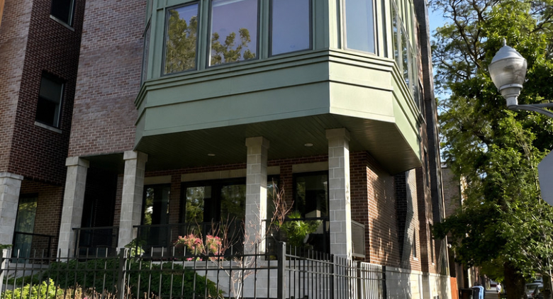 1500 W HURON Street