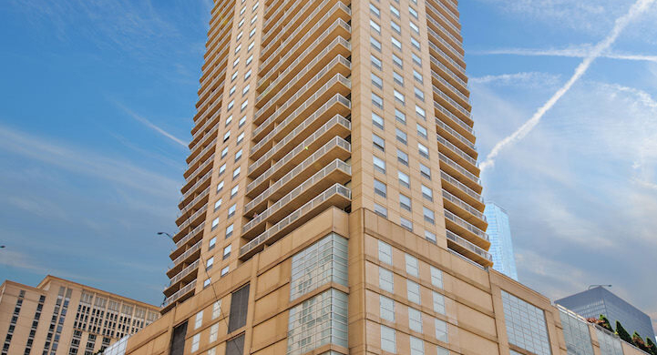 545 N Dearborn Street #1103