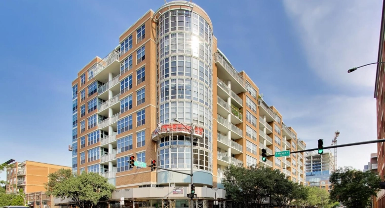 Unit #510 at 1200 W Monroe St.