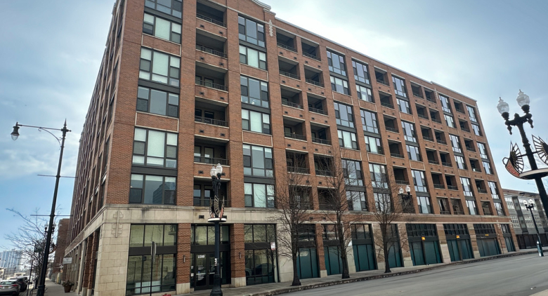 2300 S MICHIGAN Avenue