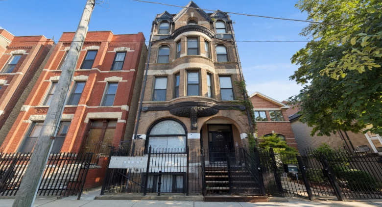 1337 W Huron Street
