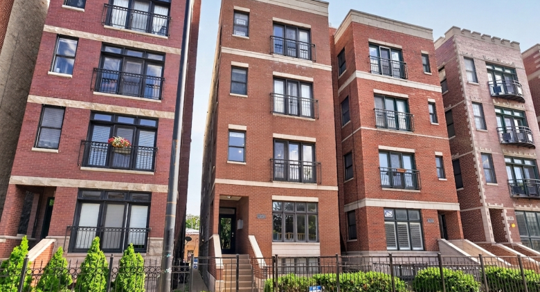 2633 W Belmont Avenue