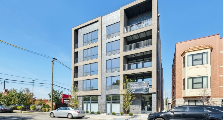 Unit #208 at 2342 W Adams St.