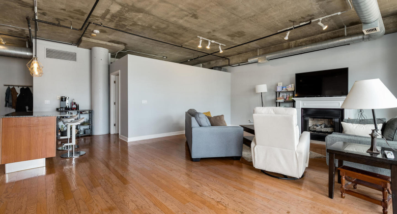 111 S Morgan Street #725