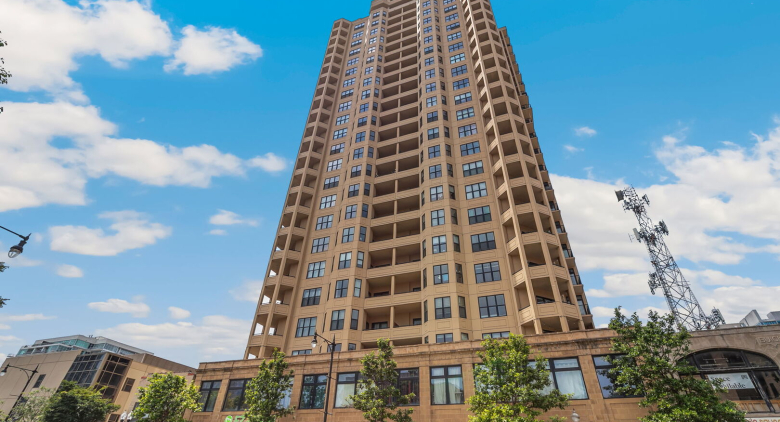 1464 S Michigan Avenue #703