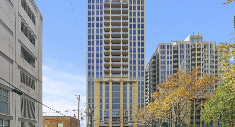 700 N Larrabee Street #1203