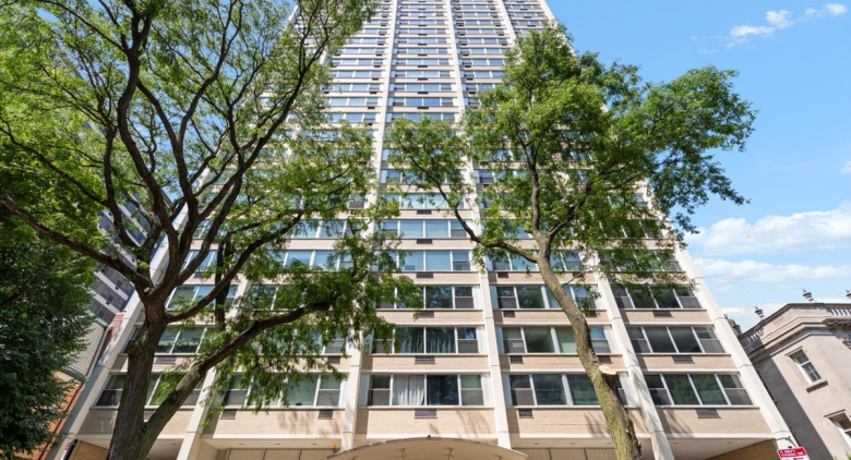 336 W Wellington Street