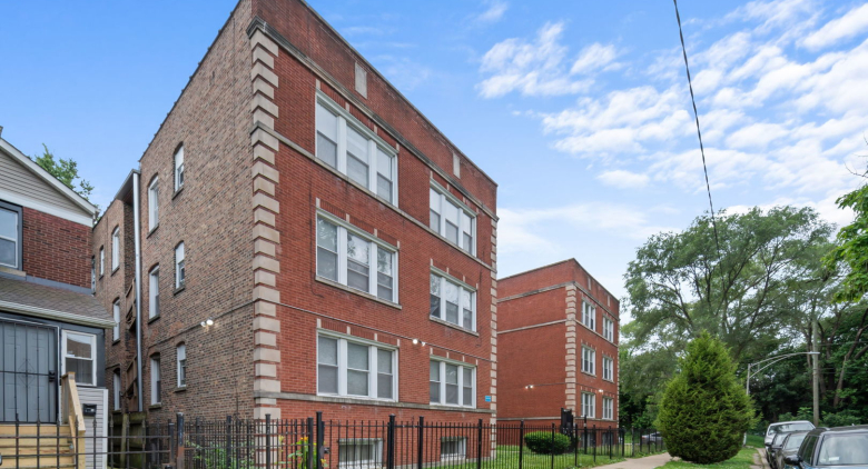 1303 E 71st Place