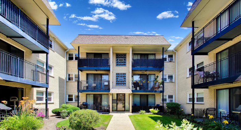 6551 N Harlem Avenue