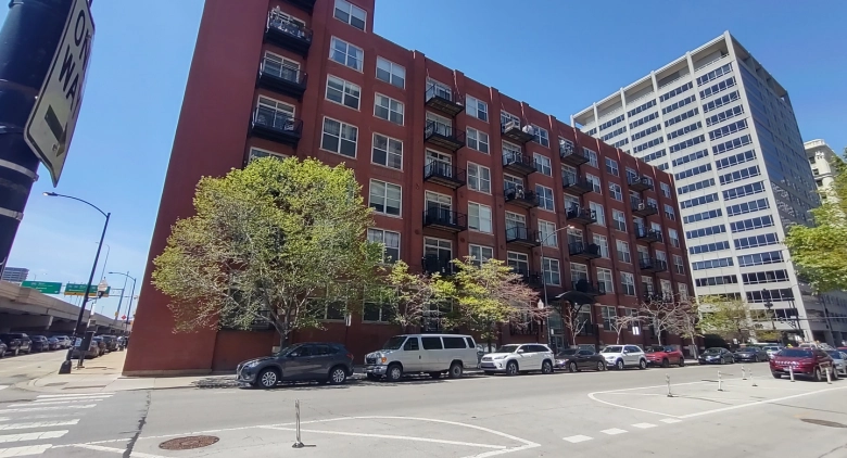 Unit #302 at 420 S Clinton St.