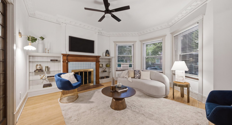 Hyde Park apartment for rent