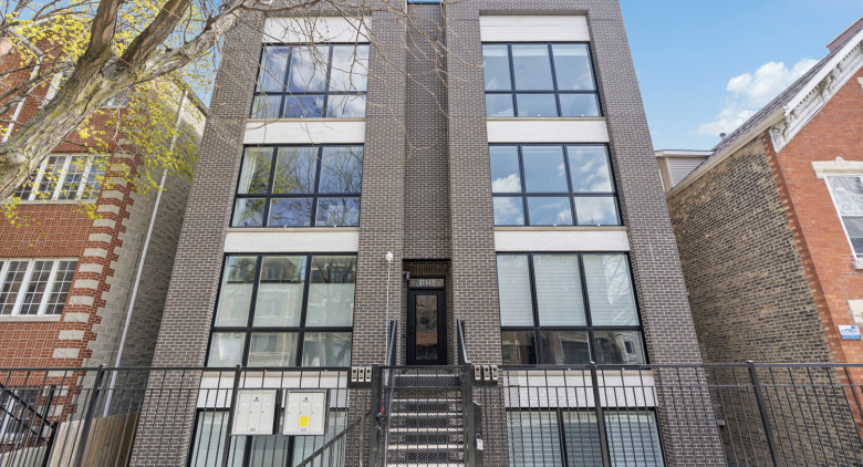 1525 N Bosworth Ave.