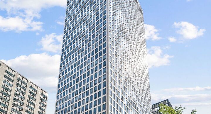 260 E Chestnut St.