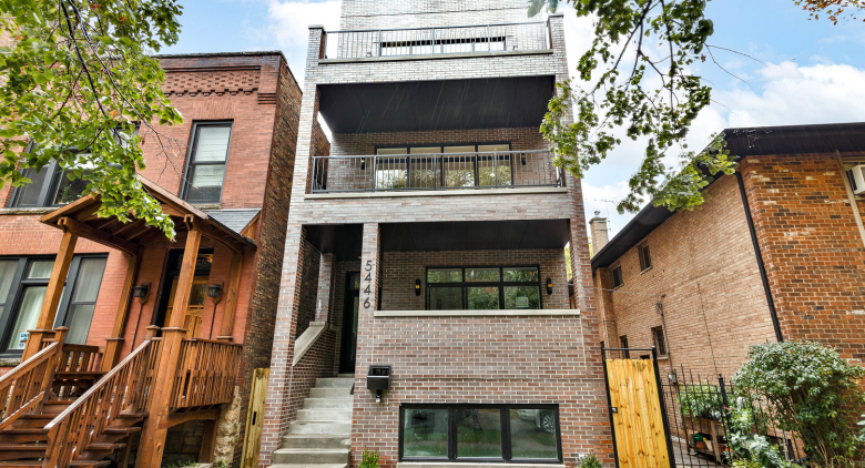 5446 S Kimbark Ave. #2