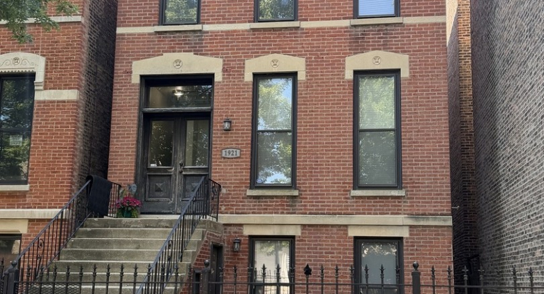 1921 W Evergreen Ave.