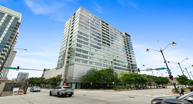 659 W Randolph St. #1016