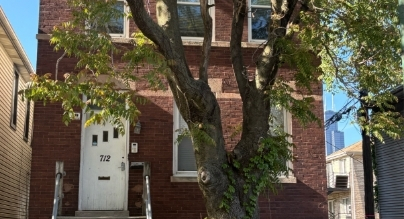712 W 17th St.